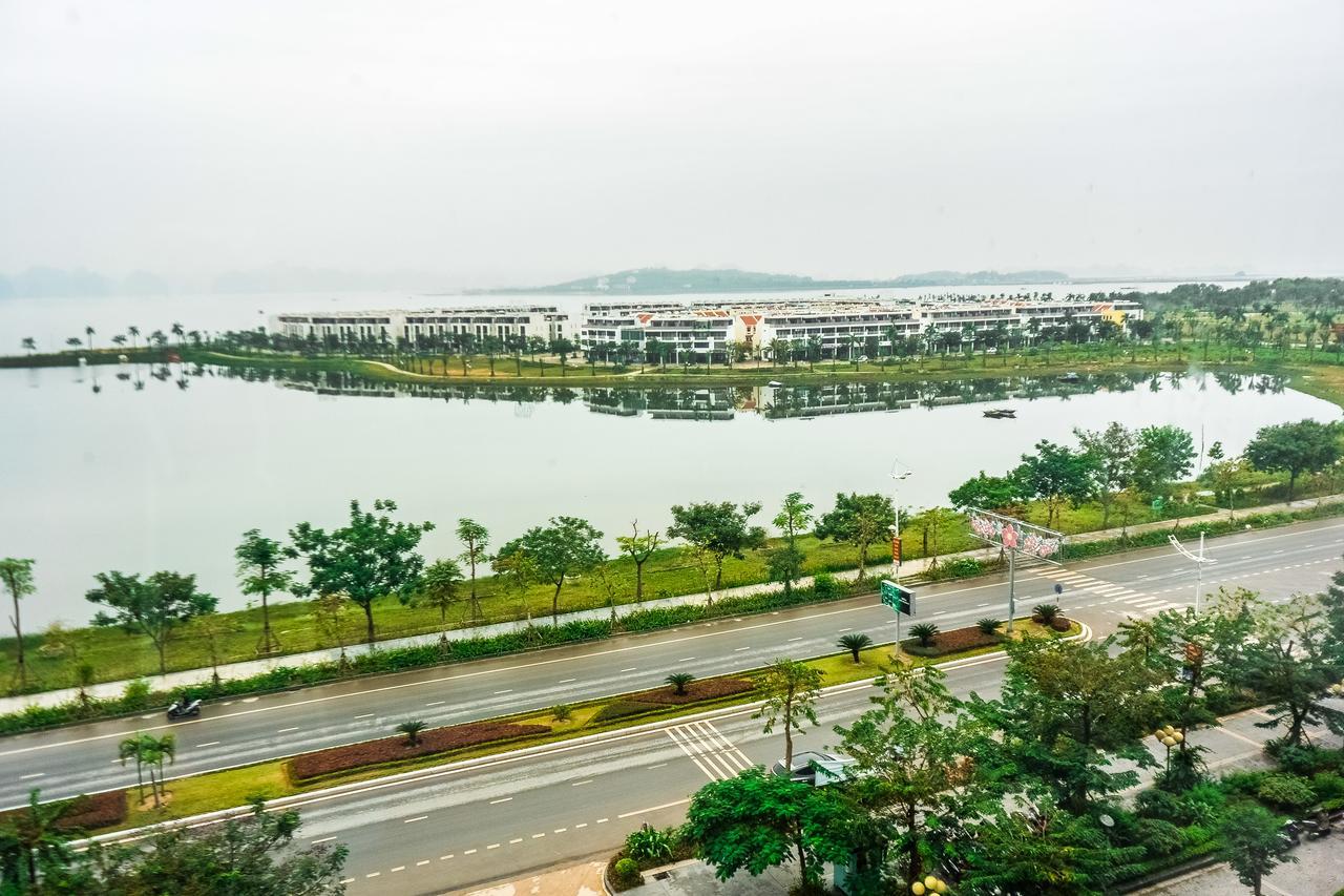 Le Jardin Homestay Ha Long Exterior photo